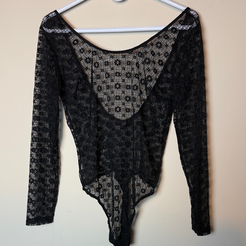 Victoria's Secret Black Floral Lace Thong Bodysuit Sz M/L goth festival witchy